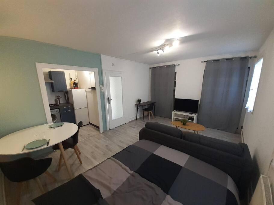 Beau T1 2 Personnes Bergson * Saint-Etienne (Loire)
